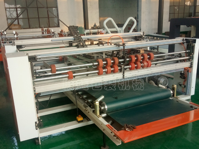 自動粘箱機圖片